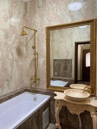 Отель Lion Отель Нур-Султан Семейный суперлюкс-2